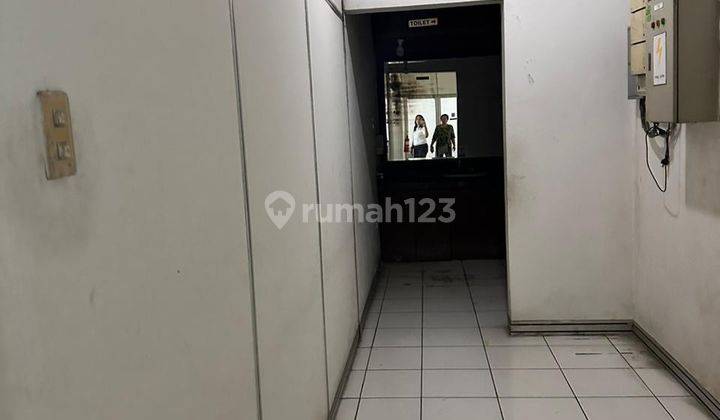 Gudang Ex Pabrik Luas 1500m² di Jl. Neglasari Tangerang