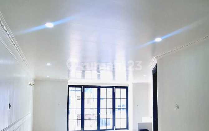 Rumah 2 Lantai Siap Huni Luas Tanah 120M² Komplek Grisenda di Jl. Pantai Indah Timur Kapuk Penjaringan Jak-Ut