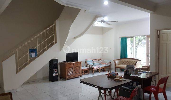 Rumah 2 Lantai Luas 126m² Perum Taman Surya Jak Bar 1