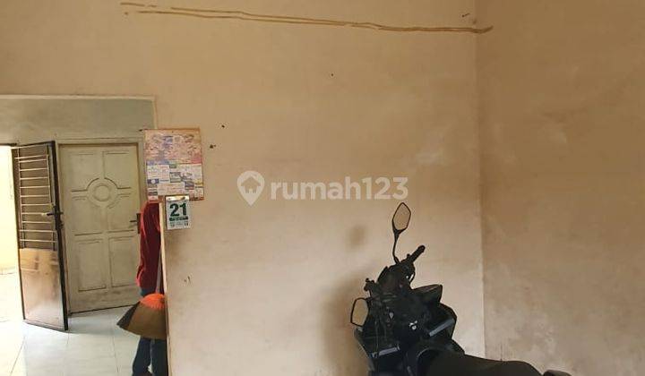 Rumah 2 Lantai Luas 300m² Perum Salembaran Jaya Kosambi Tangerang 2