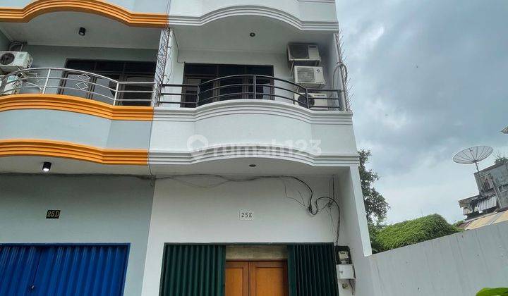 Ruko 4,5 Lantai Luas 86m² di Jl. Kerinci Pasar Baru Jak-Pus 1