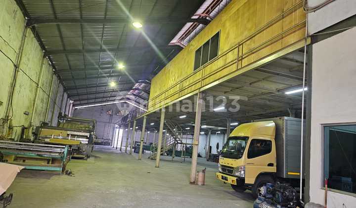 Gudang luas tanah 1800m² kawasan industri pergudangan Ocean Park kec. Kosambi kab. Tangerang Gudang luas tanah 1800m² kawasan industri pergudangan Ocean Park kec. Kosambi kab. Tangerang