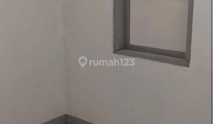 Rumah Siap Huni 1,5 Lantai di Tanjung Duren Jak Bar 2