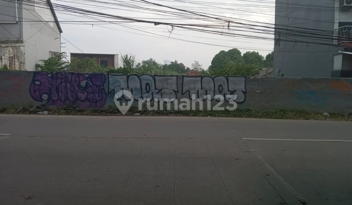 A flat land area of 400m² on Jl. Serpong, South Tangerang