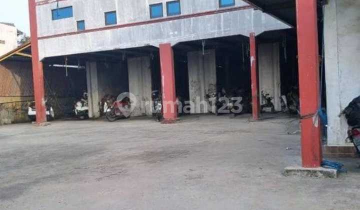 Gudang luas tanah 2727m² di jl. Muara Baru kec. Penjaringan Jak-Ut Gudang luas tanah 2727m² di jl. Muara Baru kec. Penjaringan Jak-Ut