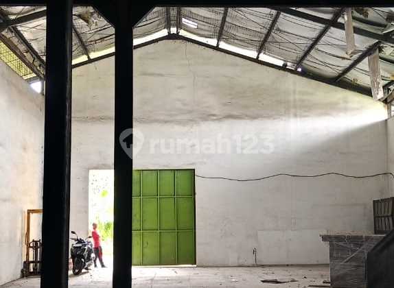 Gudang Luas 1500m² Dalam Komplek Pergudangan di Jl. Salembaran Kec. Kosambi Kab. Tangerang
