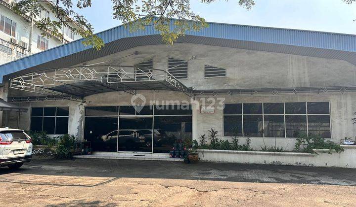 Gudang Ex Pabrik Luas 1500m² di Jl. Neglasari Tangerang