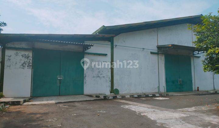 Gudang Luas 690m² Dalam Kawasan Pergudangan di Jl. Jurumudi Tangerang 1