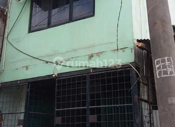 3-Story Shop House with 50M² Land Area on Jl. Raya Perancis Dadap, Kosambi District, Tangerang Regency 3-Story Shop House with 50M² Land Area on Jl. Raya Perancis Dadap, Kosambi District, Tangerang Regency