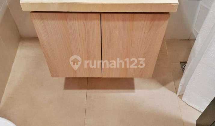 Casa De Parco Studio Type Furnished Apartment in BSD City, Tangerang 2