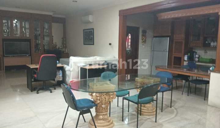 Rumah 2 lantai luas tanah 214m² posisi hook furnished perum Metro Marina di jl. Ancol Pademangan Jak-Ut