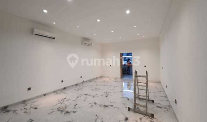 Ruko 3,5 lantai siap huni luas tanah 63m² di jl. Kencana Indah Kembangan Selatan Jak-Bar