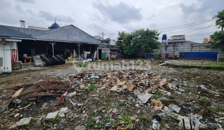 Tanah datar luas 1218m² pinggir jalan Arjuna selatan kec. Kebon Jeruk Jak-Bar Tanah datar luas 1218m² pinggir jalan Arjuna selatan kec. Kebon Jeruk Jak-Bar