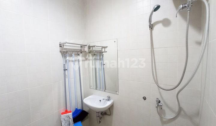 Rumah Dormitory Kost²an 3 lantai Furnished Cluster Anarta Vanya Park Boulevard Barat BSD TangSel Rumah Dormitory Kost²an 3 lantai Furnished Cluster Anarta Vanya Park Boulevard Barat BSD TangSel