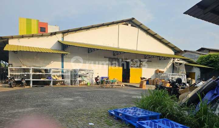 Warehouse 3400m² on Jl. Tegal Alur, Kalideres District, West Jakarta