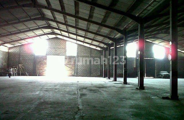 Gudang luas tanah 5200m² di jl. raya Serpong Wisma Darmatex Tangerang