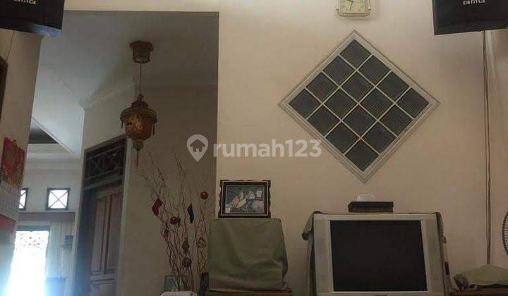 Rumah 2 Lantai Bagus Furnished SHM di Griya Permata Cipondoh Tangerang, Tangerang 1