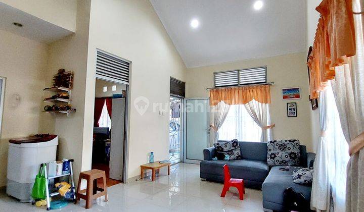 Dijual Cepat Rumah Siap Huni, Posisi Hoek, Di Melati Mas Bsd 1