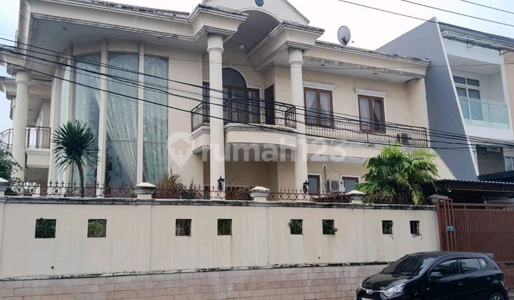 Dijual Cepat / Butuh Uang Cepat -Rumah Mewah (Di Hook) di Jakarta