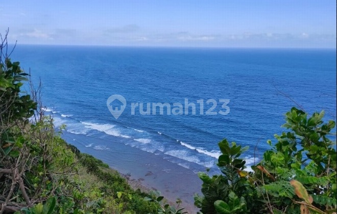 For quick sale: Land in Los Tebing next to Six Senses Uluwatu