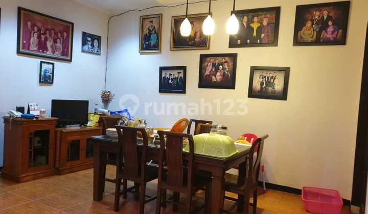 Dijual Rumah di Kembar (Moh Toha)