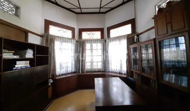 For Sale House Mainroad Wastukencana Bandung 2