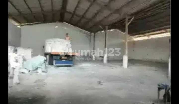 DIJUAL GUDANG LOKASI STRATEGIS DI CIBOLERANG