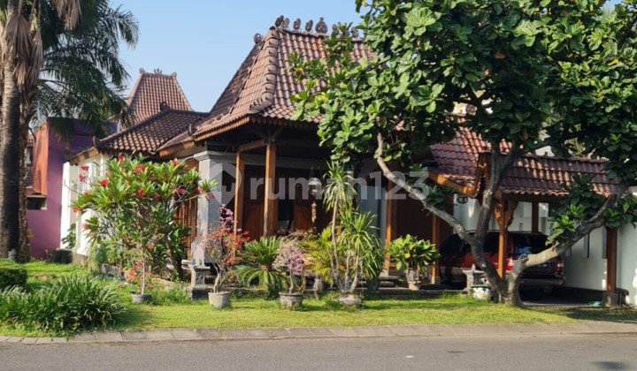 Rumah Full Furnished Nuansa Villa Etnic Istimewa Taman Sidoarjo Dekat Surabaya