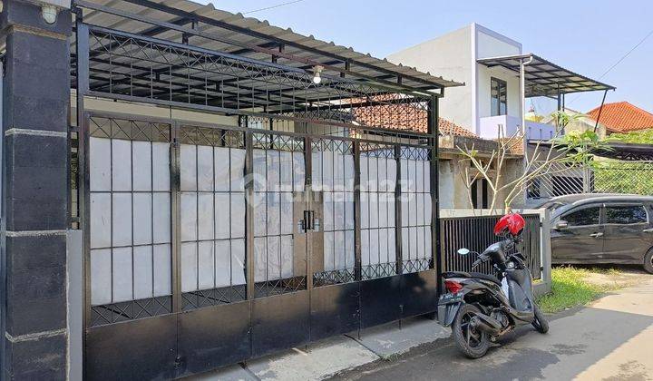 Rumah Di Cisaranten Arcamanik Siap Huni  2