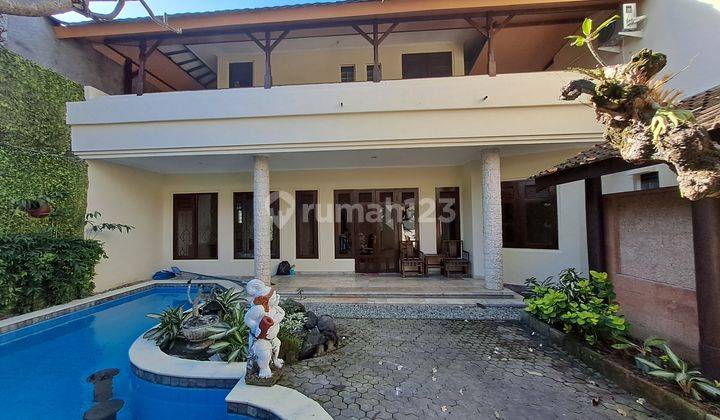 Rumah Dengan Kolam Area Renon Dekat Sanur 1