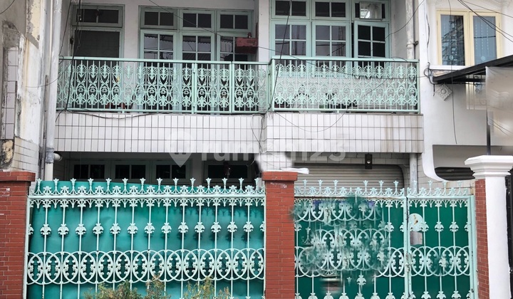 Rumah Second Angke Jaya Uk.6 X 18 Dekat Season City Rumah Second Angke Jaya Uk.6 X 18 Dekat Season City