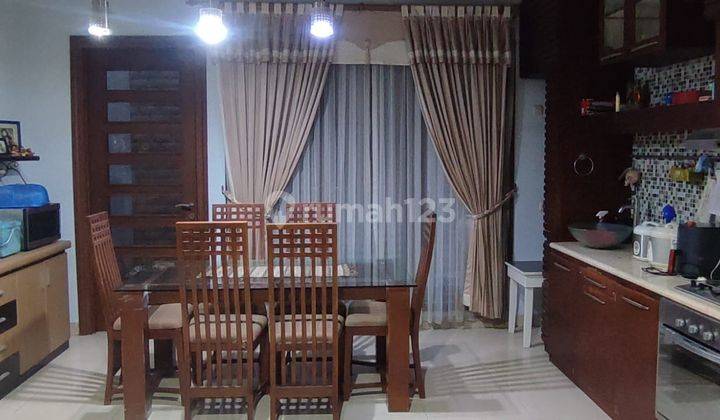 Dijual Rumah Siap Huni di Taman Pegangsaan Indah 3 Lantai Harga 4,7 Milyar  1