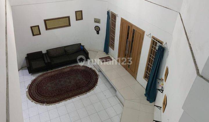 Dijual Rumah 2 Lantai di Jl Menara Kav Dki 2