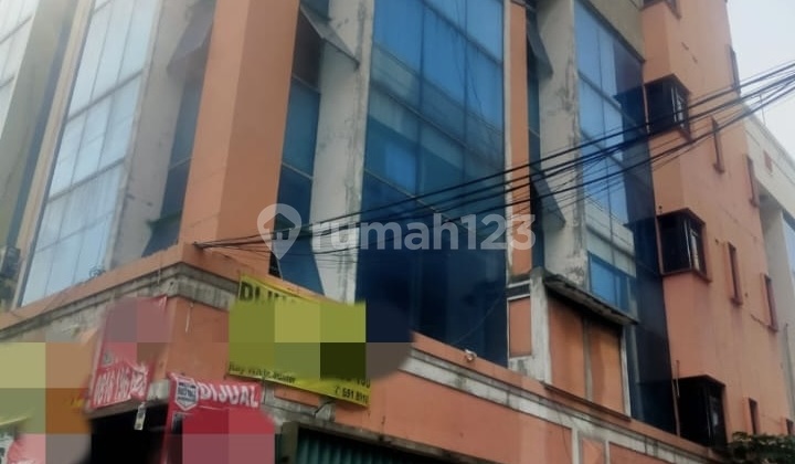 Ruko sunter luas 5x17 posisi hoek, 3 lantai, bisa sewa 150 juta per tahun