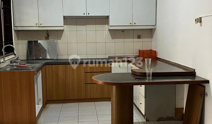 White Wooden House 216M2 South Facing, Comfortable, Strategic, Code Ks 2