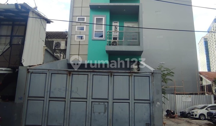 Rumah Kartini 99M2 Hadap Selatan, 3 Lantai, Strategis, Kode Ds Rumah Kartini 99M2 Hadap Selatan, 3 Lantai, Strategis, Kode Ds
