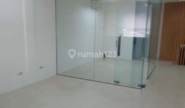 di sewa tempat usaha atau office space di sebelah sunter mall 1