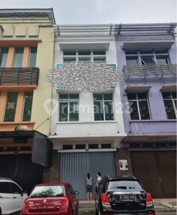 Golden Boulevard BSD Shop House, Tangerang Toll Road