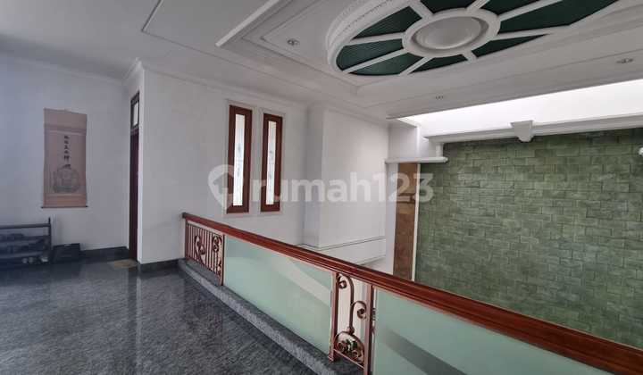 Dijual Rumah Hoek Classic Di Permata Buana Jakarta Barat 2