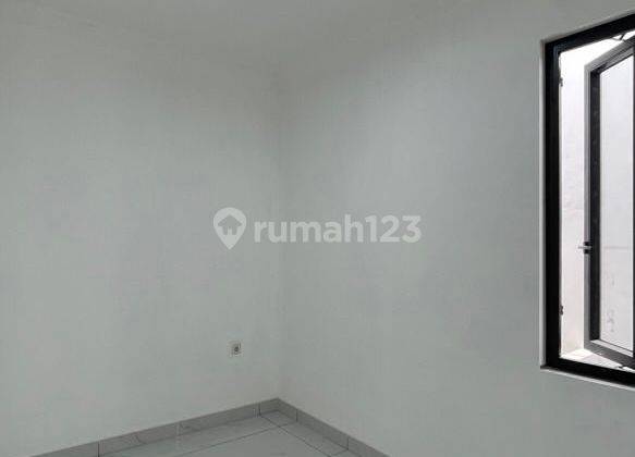 Rumah di Duta Garden Jurumudi Furnished  2