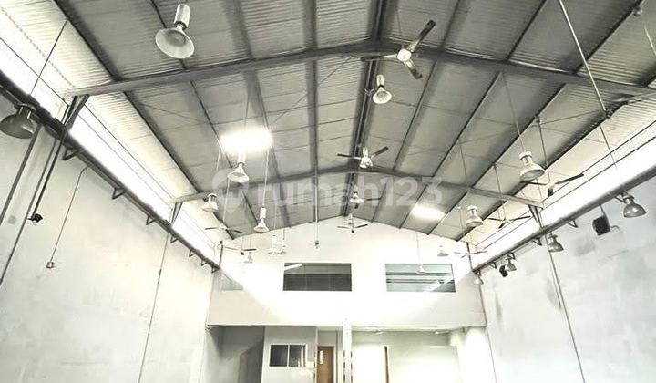 Disewakan Gudang Karawaci Luas 700m2 Tangerang Disewakan Gudang Karawaci Luas 700m2 Tangerang