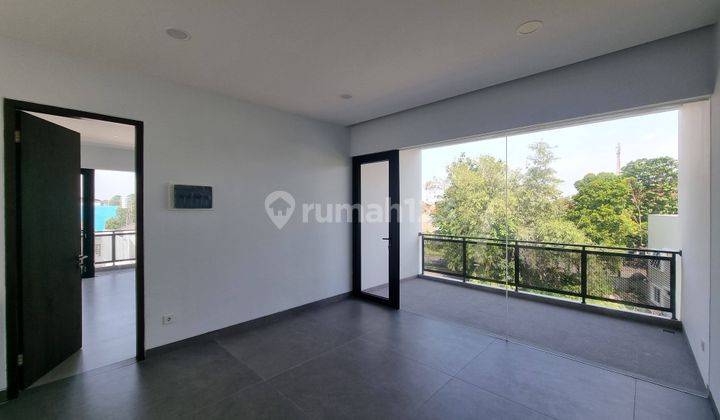 Dijual Rumah Sutera Flamboyan Tangerang Selatan 2