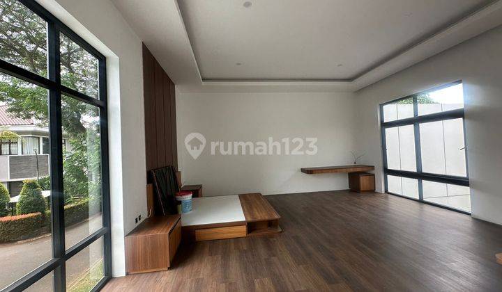 Rumah di Alam Sutera Cluster Amarylis Hoek 1