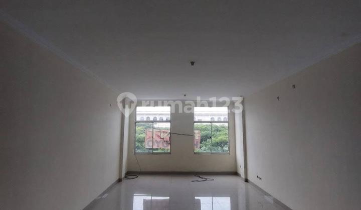 Disewakan Termurah !!! Ruko Green Lake City Hadap Boulevard