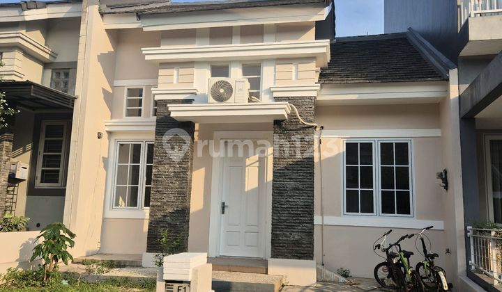 Ready to Occupy Neat House Strategic Location in BSD City Ready to Occupy Neat House Strategic Location in BSD City