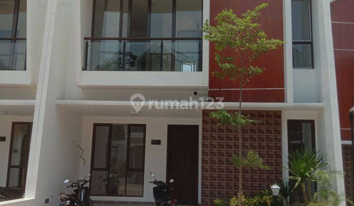 Rumah primery 2 lantai  di jl. bukit Cinere raya 1