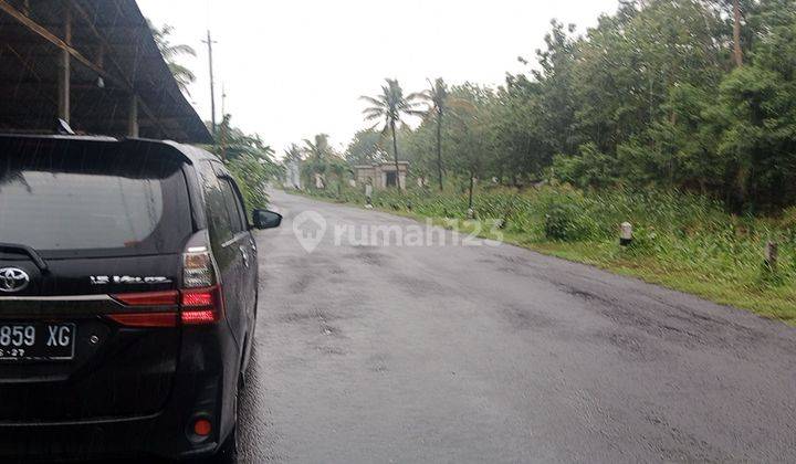 Tanah di jalan raya Pantai Baron cocok untuk hotel, homestay dan usaha  2