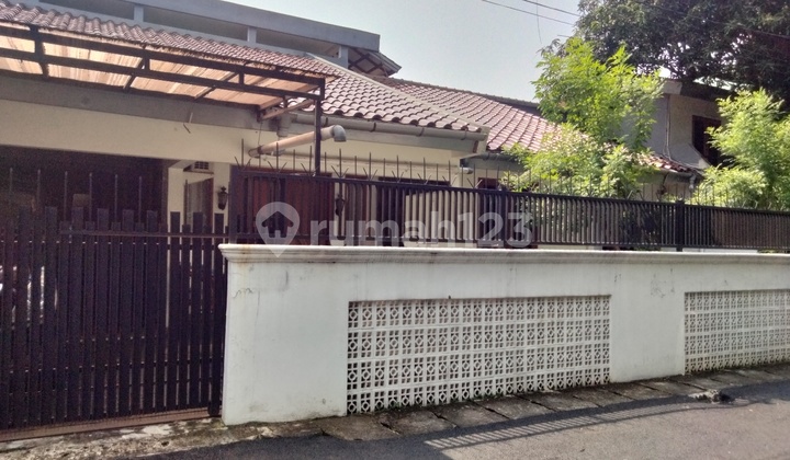 Rumah 2 Lt Cocok Untuk Kost Dekat Tol Tb Simatupang Cilandak