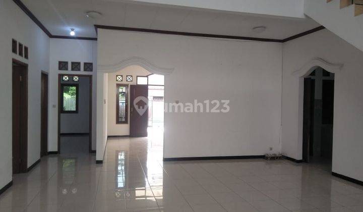 Rumah 2 Lt Siap Huni Cipete Jakarta Selatan 2