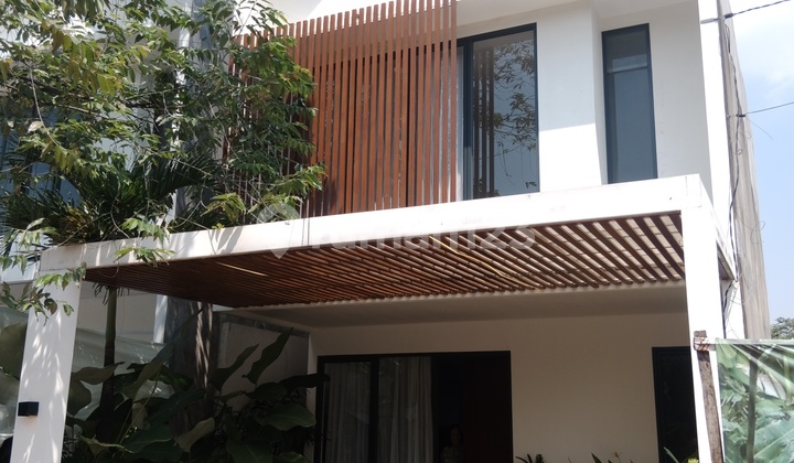 Rumah Brand New Langsung Bawa Koper Siap Huni Full Furnished dan Elektronik